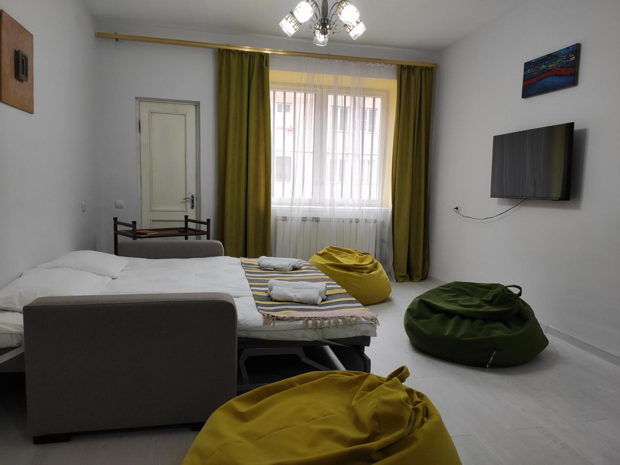 Ners Guest House Gyumri Extérieur photo