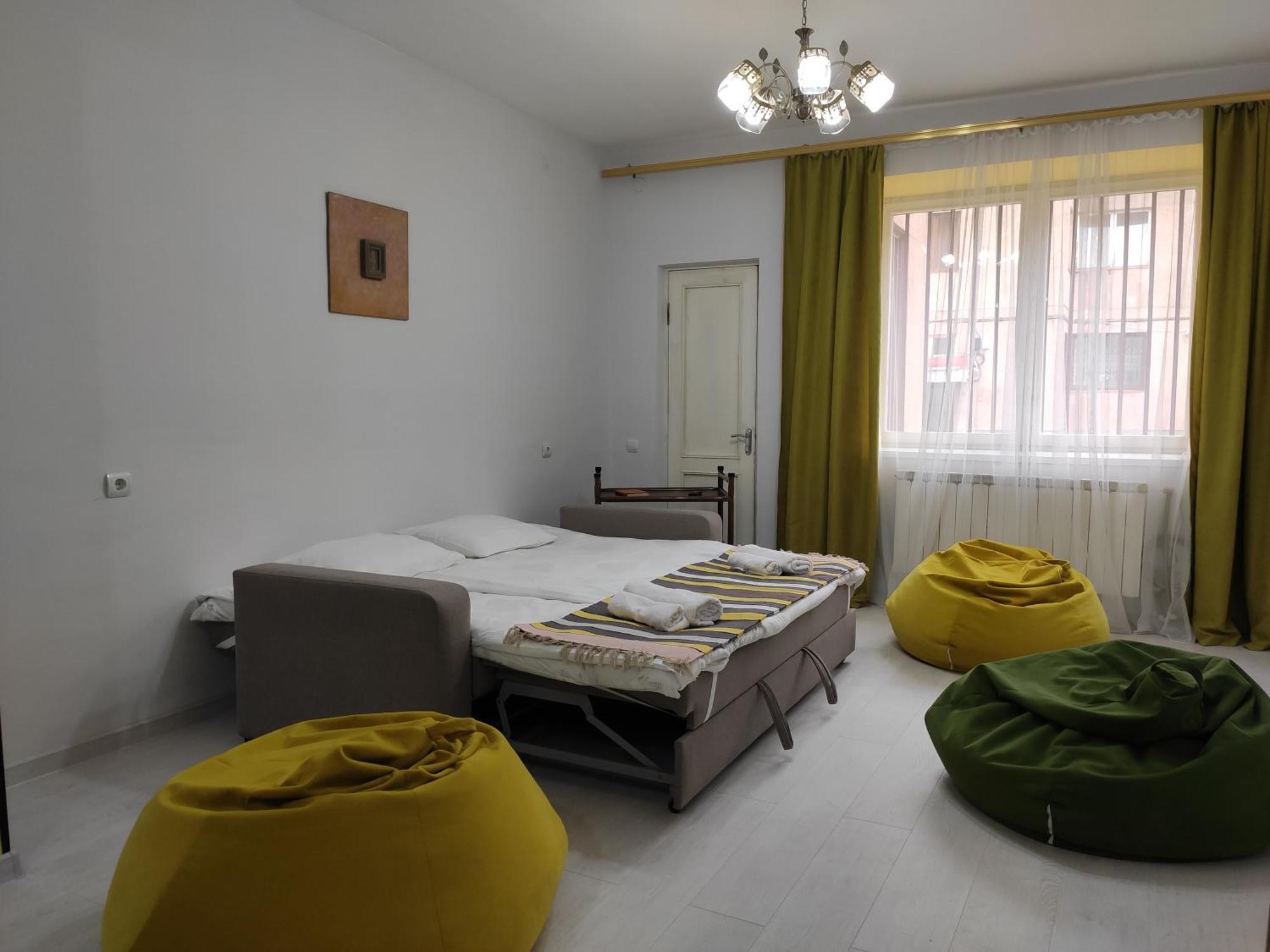 Ners Guest House Gyumri Extérieur photo